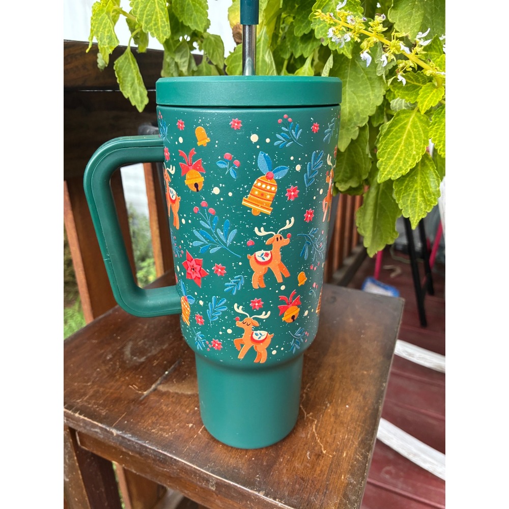 Meoky Insulated Tumbler 40oz Green Reindeer Holiday Christmas Cup